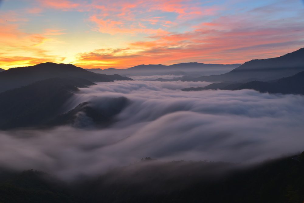 枝折峠　滝雲・雲海