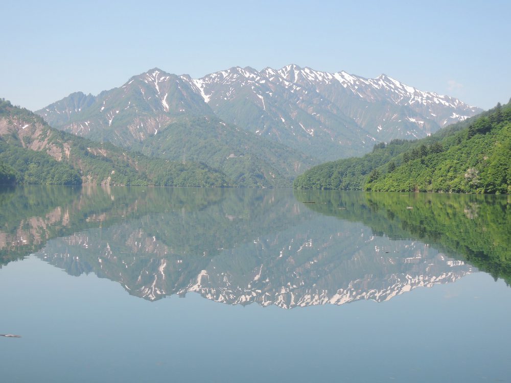 奥只見湖遊覧船