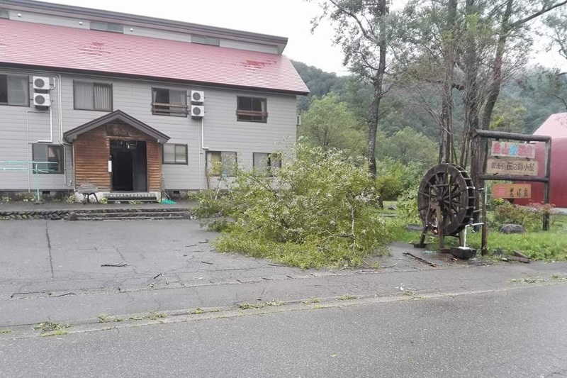 伝之助小屋