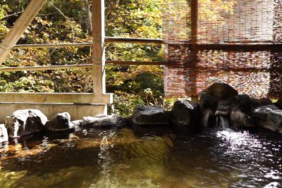 駒の湯山荘