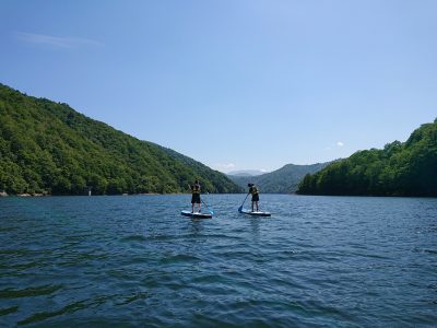 うおぬまネイチャーラバーズ奥只見湖SUP体験