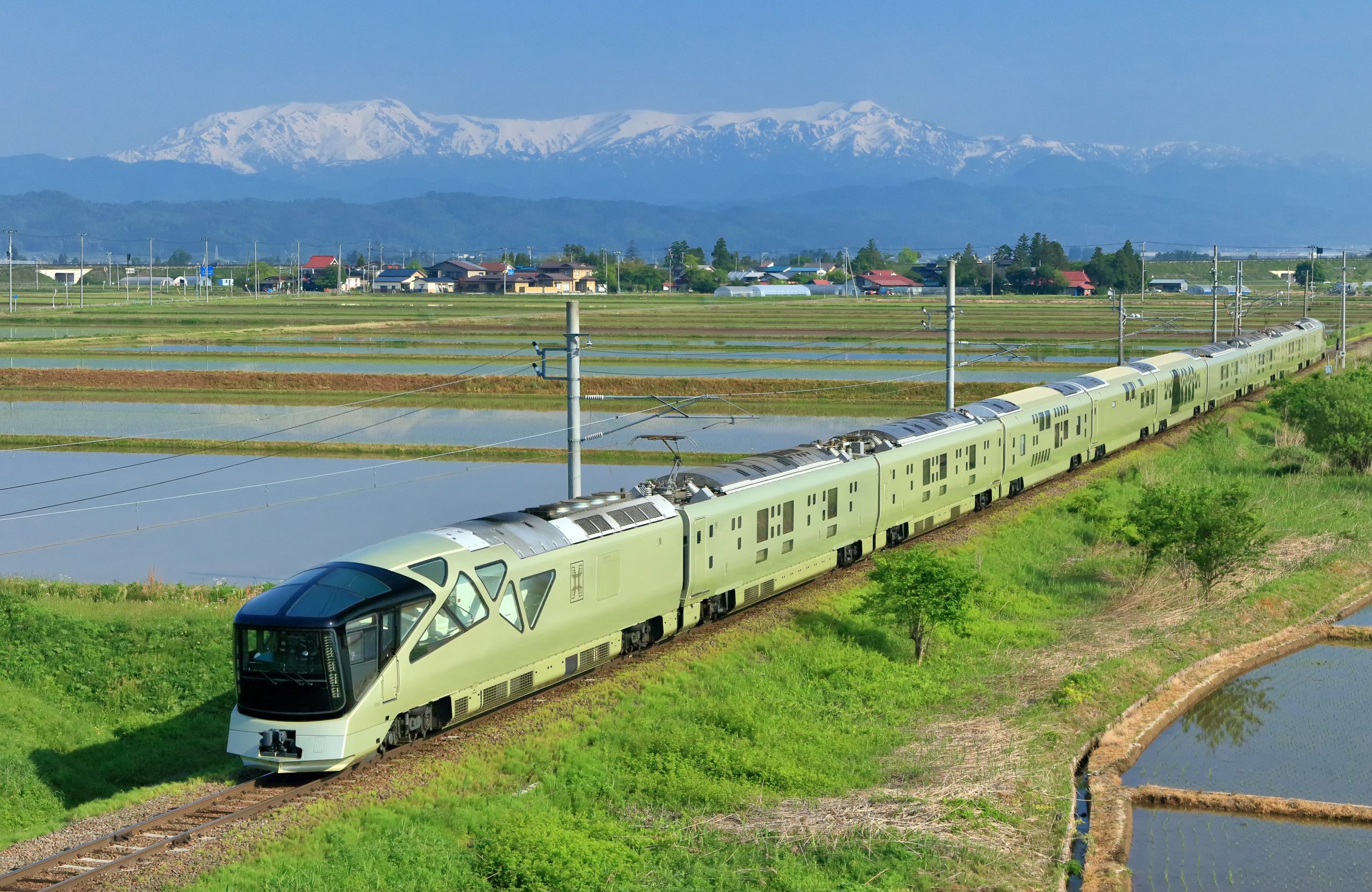 2023年もクルーズトレイン「TRAIN SUITE 四季島」がJR小出駅に ...