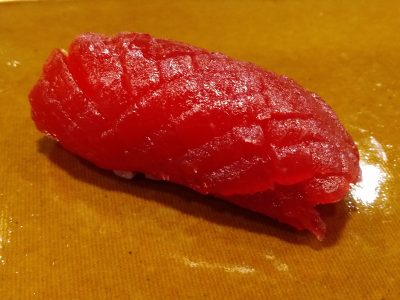 鮨とっと