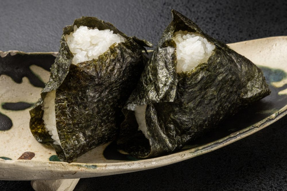 まんぷく魚沼定食　友家ホテル　友家最強おにぎり（2コセット）